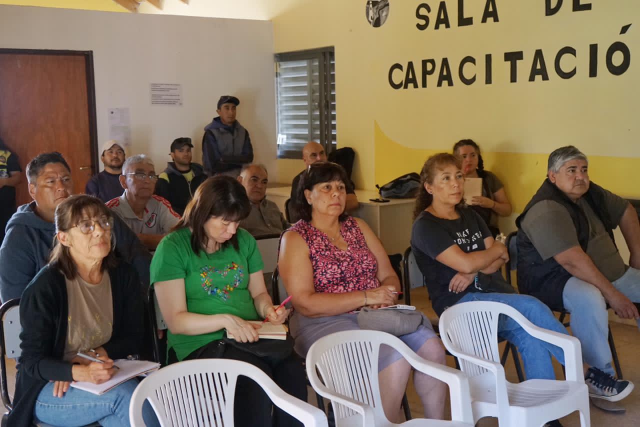 Rawson cierra el ciclo anual de capacitación gratuita en control de plagas con gran convocatoria