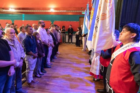 Comodoro Rivadavia: Astra celebra 113 años con vecinos, funcionarios y homenaje a su patrimonio cultural