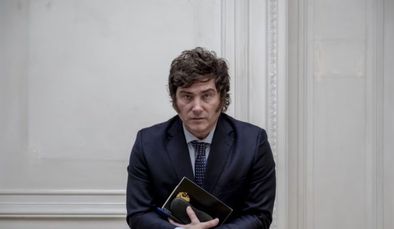 El presidente Javier Milei vinculó el atentado en Australia con «ideas woke»