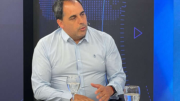 Maximiliano Sampaoli sobre renovar el transporte: “El Aniversario de Comodoro sería un buen momento para que se firme la adjudicación”