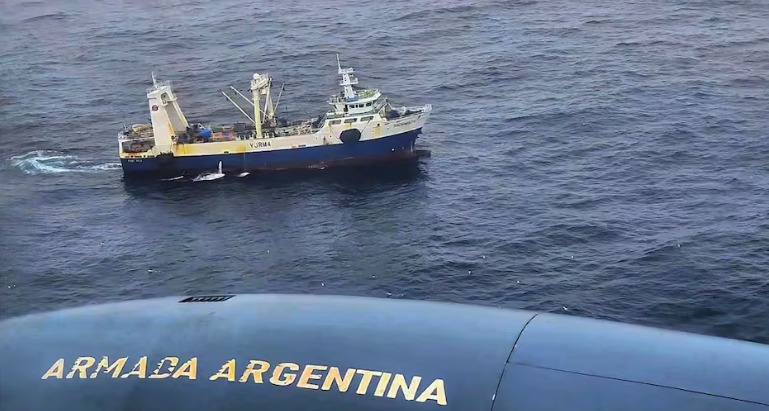 Operativo militar en el Mar Argentino: la Armada refuerza presencia contra la pesca ilegal