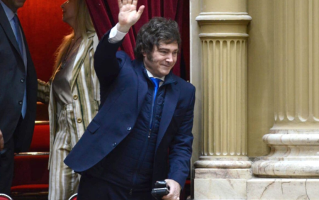 Reforma laboral: el Gobierno negocia con bloques dialoguistas para lograr aprobación en el Senado