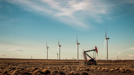 Rovella tomará control de Manantiales Behr y Ávila llama a movilizarse