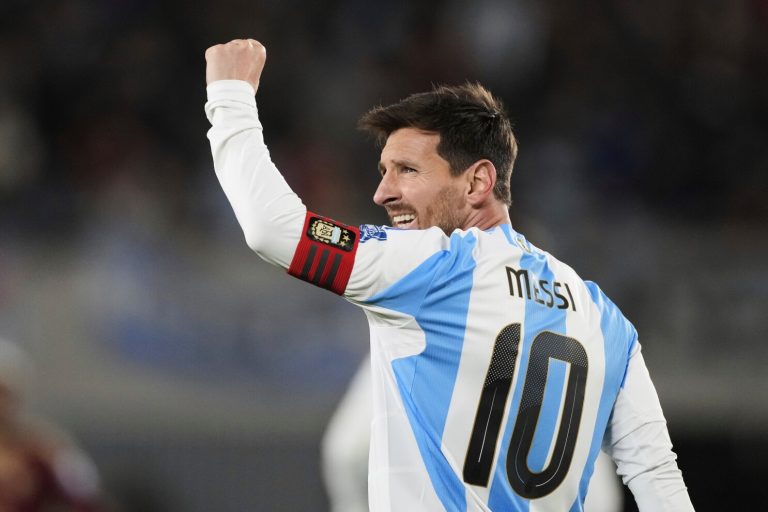 Scaloni confirma que Messi decidirá tranquilo su futuro en el Mundial 2026