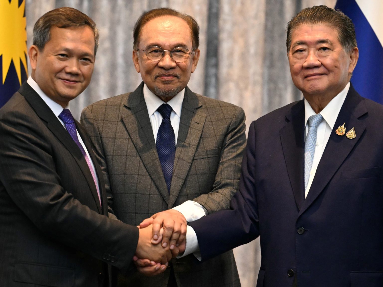 Alto al fuego entre Tailandia y Camboya tras días de violencia