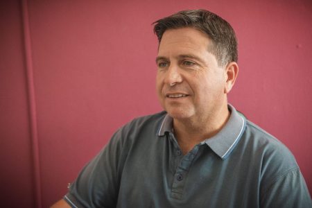 El Municipio de Rawson ejecuta un plan intensivo de bacheo para mejorar la circulación urbana