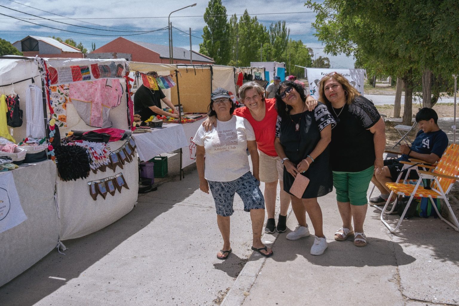 Cierre anual de los talleres en el centro comunitario del barrio 490 viviendas de Rawson