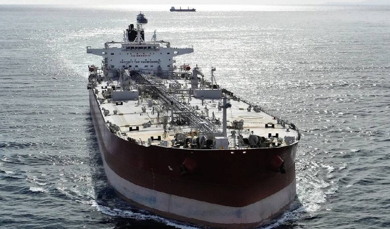 YPF fija fecha: el primer barco con petróleo saldrá de Sierra Grande el 1° de enero de 2027