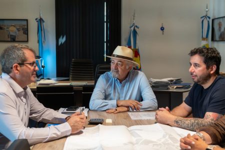El intendente Macharashvili se reunió con Camuzzi para evaluar obras de gas en marcha en Comodoro