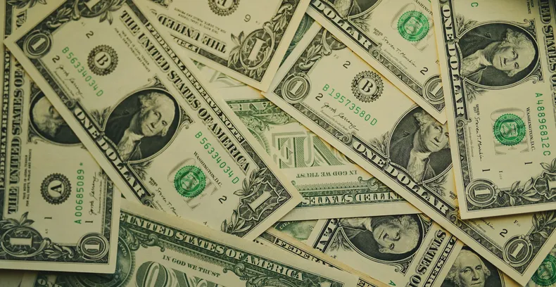 Dólar hoy: cómo cotizan oficial, blue, MEP y CCL este 15 de diciembre