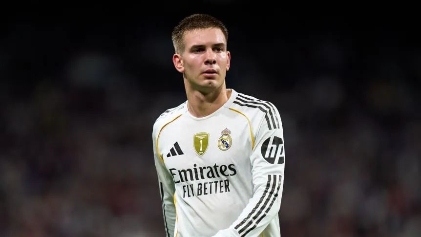 Real Madrid frena al Napoli: Mastantuono no se mueve del club