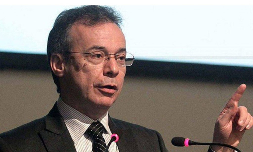 Artana avaló los cambios del BCRA: «Acumular reservas era algo que pedía todo el mundo»