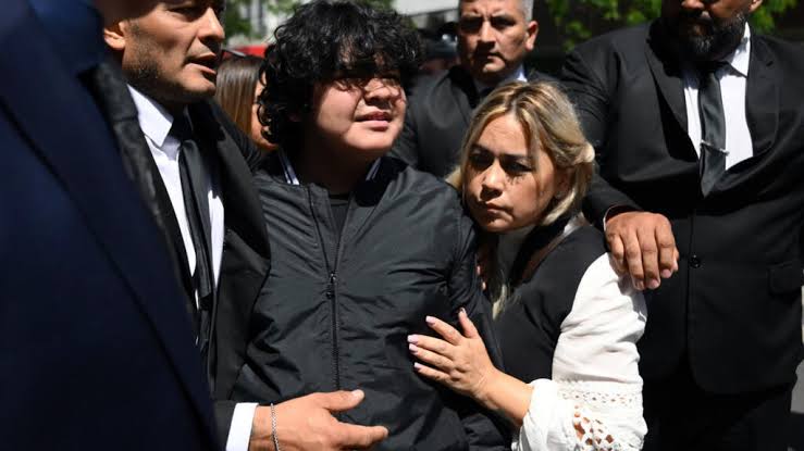 Nuevo juicio por la muerte de Diego Maradona comenzará el 17 de marzo de 2026