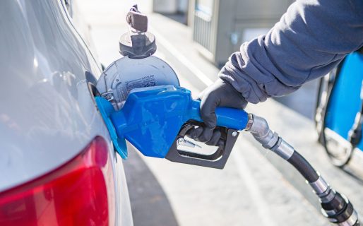 Cuánto cuesta hoy la nafta y el gasoil en Chubut este sábado