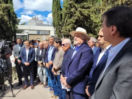 Othar Macharashvili: «Tenemos que juntarnos todos acá para hacer de esta ciudad una ciudad más productiva»