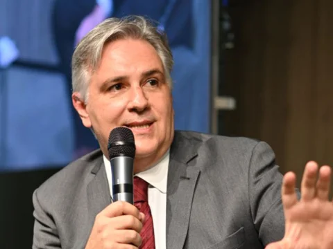 Llaryora se suma al reclamo: pide al Congreso declarar la Emergencia Ígnea