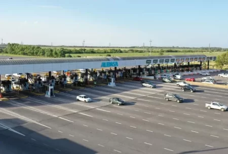 Los peajes a la Costa Atlántica ya aumentaron: cómo afecta el bolsillo del veraneante