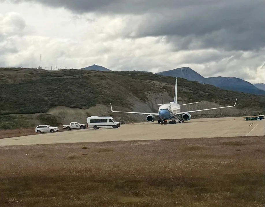 Un avión del Departamento de Defensa de EE.UU. aterrizó en Ushuaia sin explicación oficial