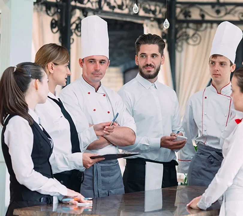 Turismo en auge: una puerta de entrada al empleo formal para los jóvenes