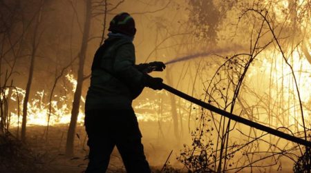 Advierten que un índice clave explica por qué no afloja el fuego en Chubut y qué puede pasar en otras provincias