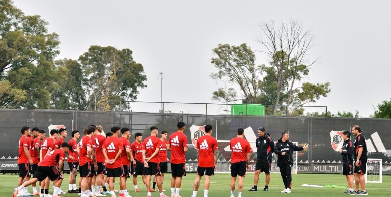 River en alerta: dos referentes lesionados complican la pretemporada