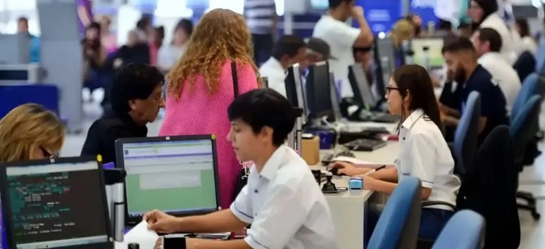 Balance 2025: la planta del Estado Nacional se redujo un 7,2% y ya tiene menos de 281.000 empleados