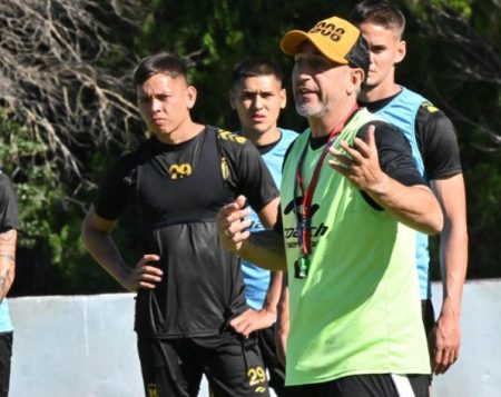 Deportivo Madryn prepara la Primera Nacional 2026: concentración, refuerzos y amistosos