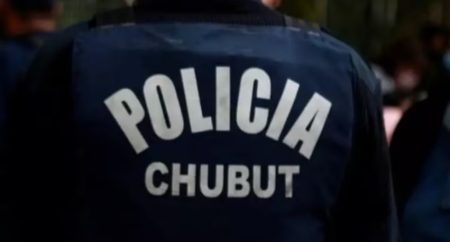 Detuvieron a un policía de Chubut por abusar sexualmente de una menor de edad