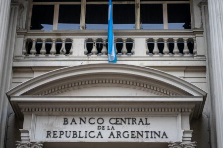 Argentina cerró un repo por US$3000 millones para afrontar vencimientos