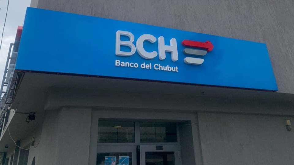 Banco del Chubut anuncia alivio financiero para productores y vecinos afectados por incendios