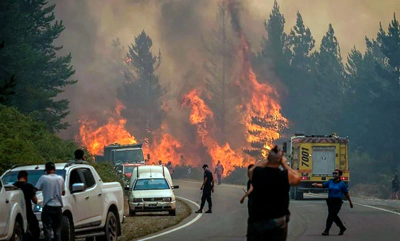 Con el nuevo Código Penal, el Gobierno gestiona endurecer las penas para quienes provoquen incendios