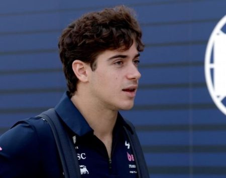 Franco Colapinto, de vuelta al trabajo con Alpine en Enstone