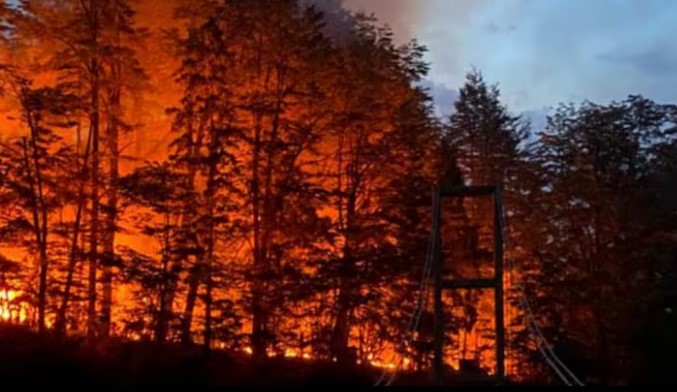 Incendios en la Patagonia: qué se sabe del avance del fuego y cuáles son las zonas más afectadas Incendios en la Patagonia: qué se sabe del avance del fuego y cuáles son las zonas más afectadas