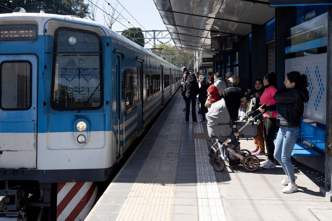 La Fraternidad advierte un paro de trenes para el 5 de febrero por falta de acuerdo