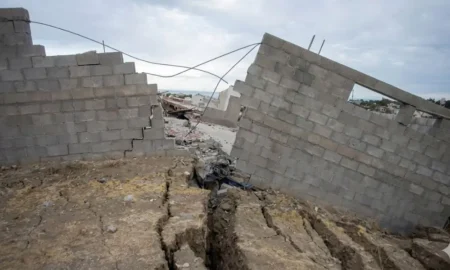 Más de 2.500 pozos petroleros se encuentran diseminados dentro del ejido urbano de Comodoro