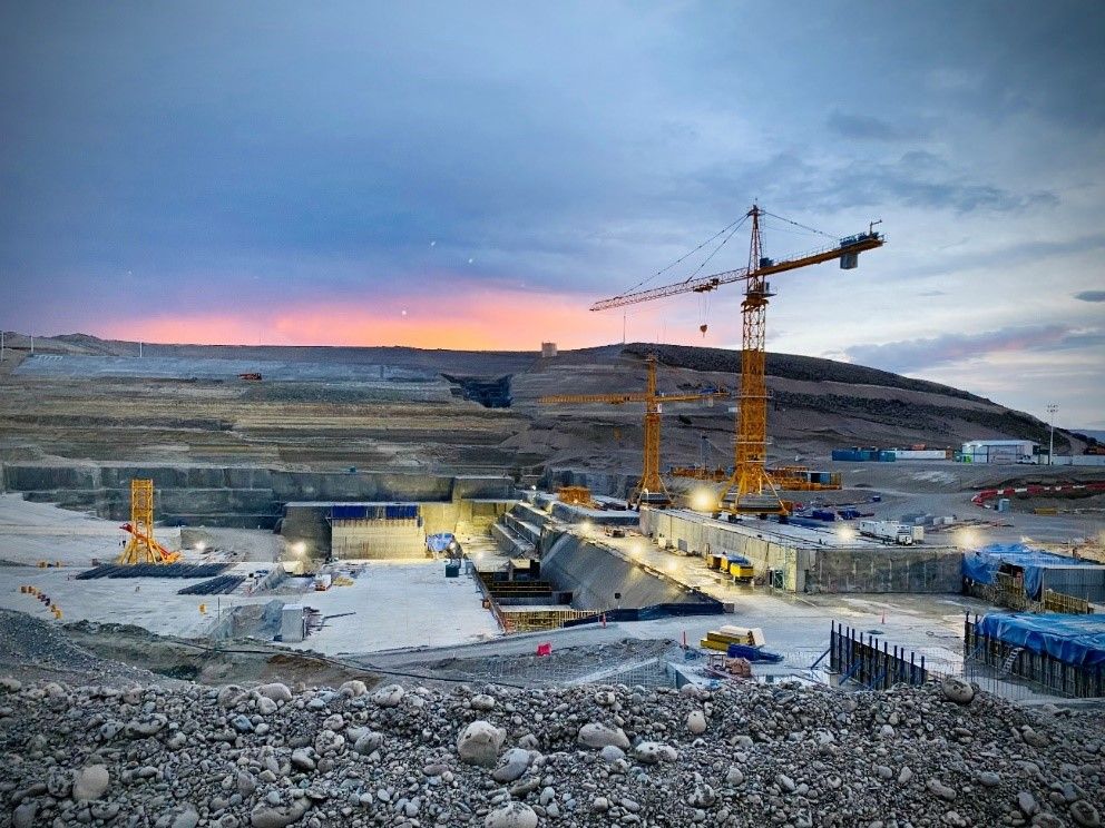 Argentina solicita a China US$150 millones para reactivar un importante proyecto hidroeléctrico