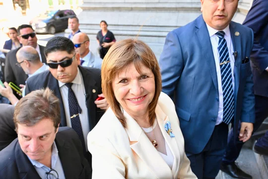 Patricia Bullrich empieza este miércoles las reuniones en el Senado por la reforma laboral de Milei