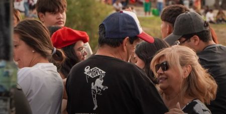 Trelew: Exitoso y multitudinario festival solidario para ayudar vecinos de la Cordillera