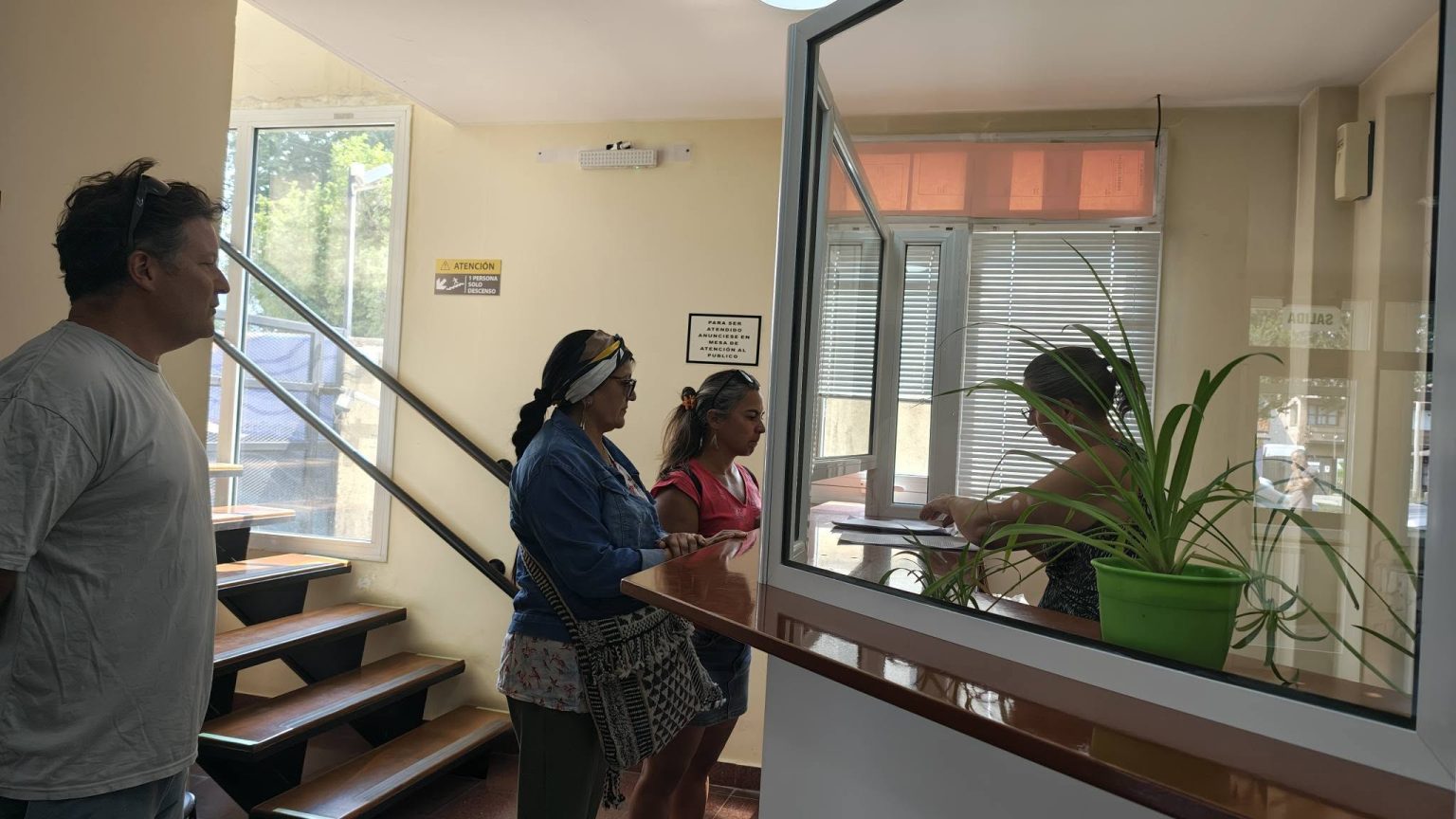 Vecinos autoconvocados presentaron denuncia federal por el incendio en Los Alerces y reclaman investigación