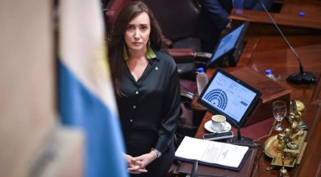 Victoria Villarruel en Chubut: agenda propia, choque con Milei y proyección a 2027