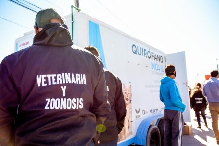 El quirófano móvil realizará vacunaciones durante la semana en el Barrio Don Bosco