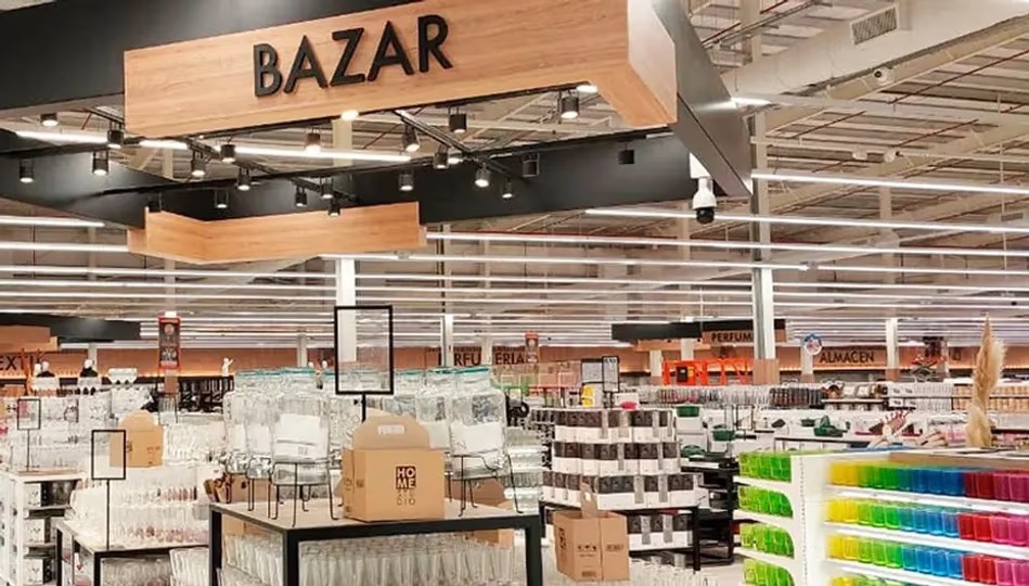 Un supermercado liquida productos de bazar con descuentos de hasta un 75%: ¿cómo aprovecharlo en Comodoro?