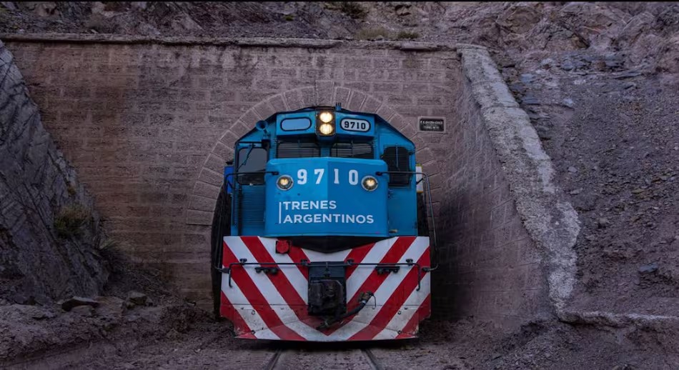 De Argentina a Chile y pasando por Vaca Muerta: cómo sería el Tren Trasandino que podría transformar la economía del Cono Sur
