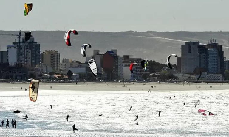 Pronóstico para Chubut: calor extremo y viento, una receta peligrosa para los bosques