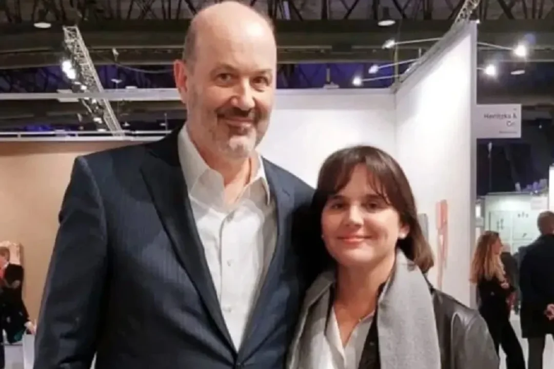 Sturzegate: la OA detectó documentos no visibles en la web y reveló que en 2025 solo 10 personas cursaron inglés en la AACI