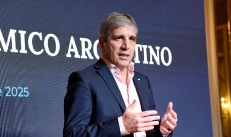 El Gobierno suma otros u$s100 millones con el BONAR 27 y completa el cupo previsto