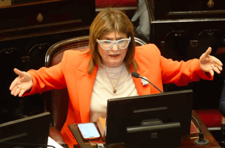 Tras anunciar cambios en el artículo de las licencias médicas, Bullrich salió a defender la reforma laboral: «Menos impuestos al empleo»