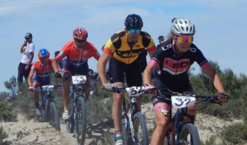 Con récord de inscriptos, el mountain bike se adueña de Gaiman con el esperado Rally UCM