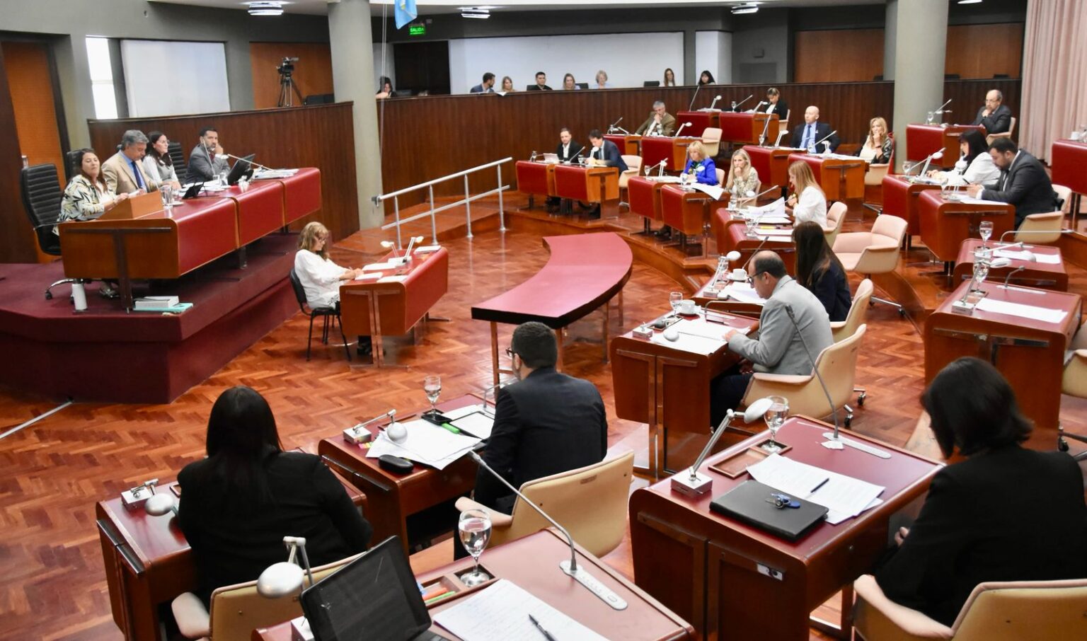 El Consejo de la Magistratura de Chubut aprobó por unanimidad transmitir sus sesiones en vivo