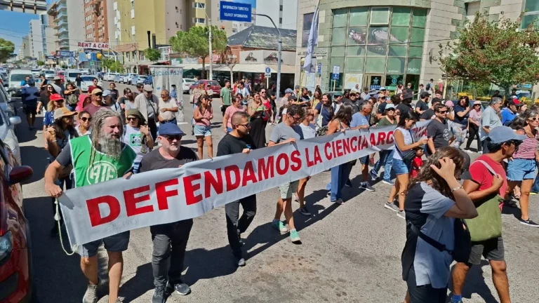 Puerto Madryn se movilizó contra la reforma laboral